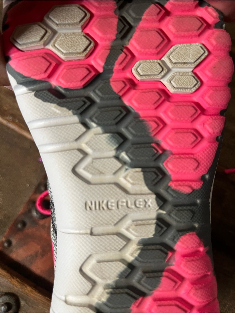 Nike Flex Fury 2 Gray Pink Running Shoes Girls 4.5Y Womens 6 - Picture 6 of 7